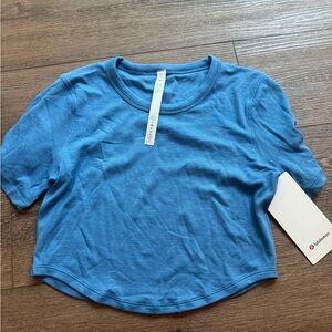 Lululemon Hold Tight Cropped Shirt